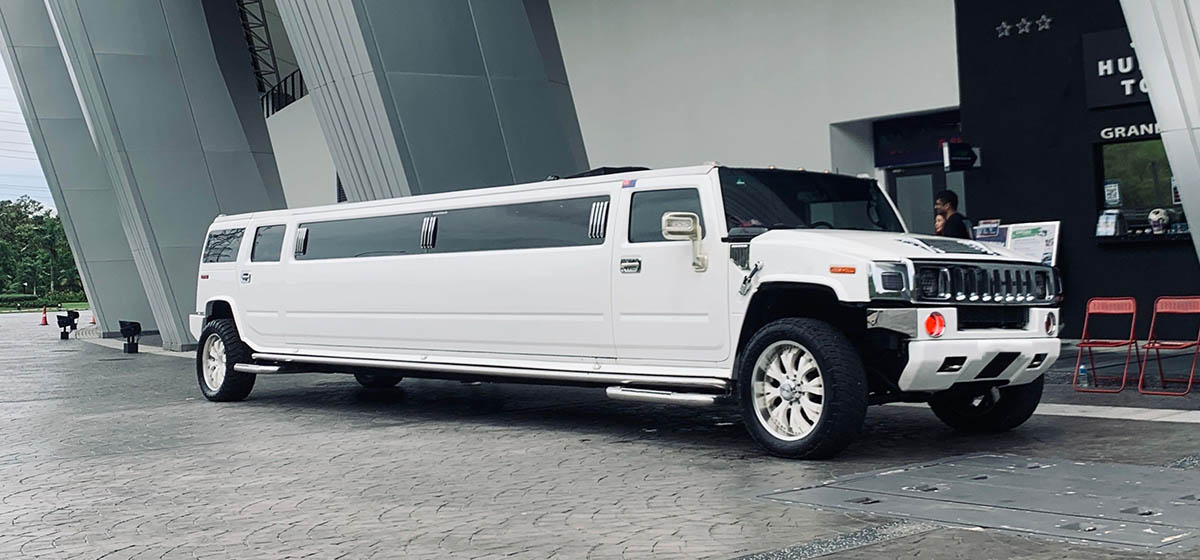 Hummer limo Chicago